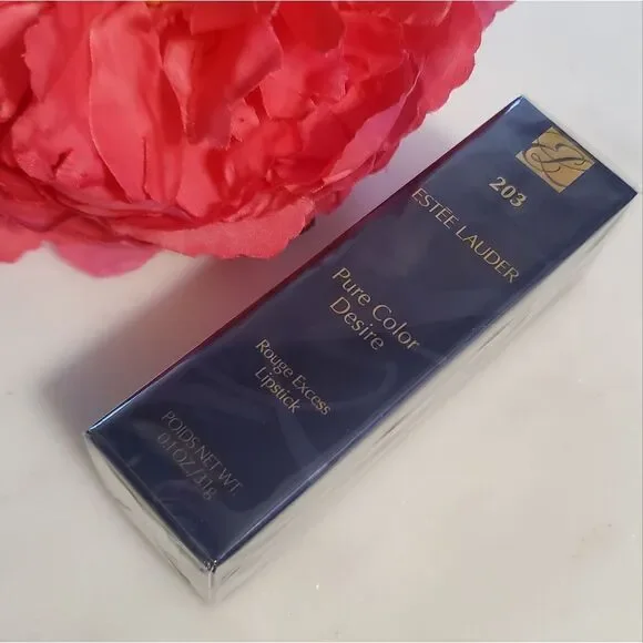 Estee Lauder Pure Color Desire Lipstick in Sweeten 204 - Picture 7 of 11